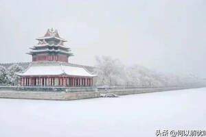 大雪初至，溫酒賞景