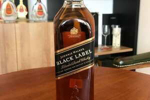 blacklabel是什么牌子的酒，是百年傳奇的尊尼獲加黑牌威士忌