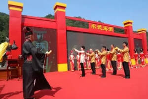 中國祭祀酒文化：節日祭祀在百姓生活中非常重要