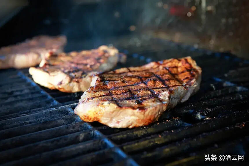 秋天吃燒烤BBQ，這些葡萄酒才是絕配