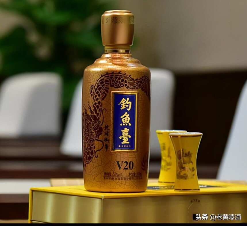 同為貴州茅臺鎮醬香酒，“雙臺”國臺和釣魚臺，誰更像茅臺？