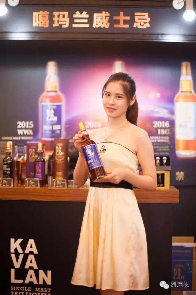 Whisky L烈酒展上那些美女，滿屏都是福利！