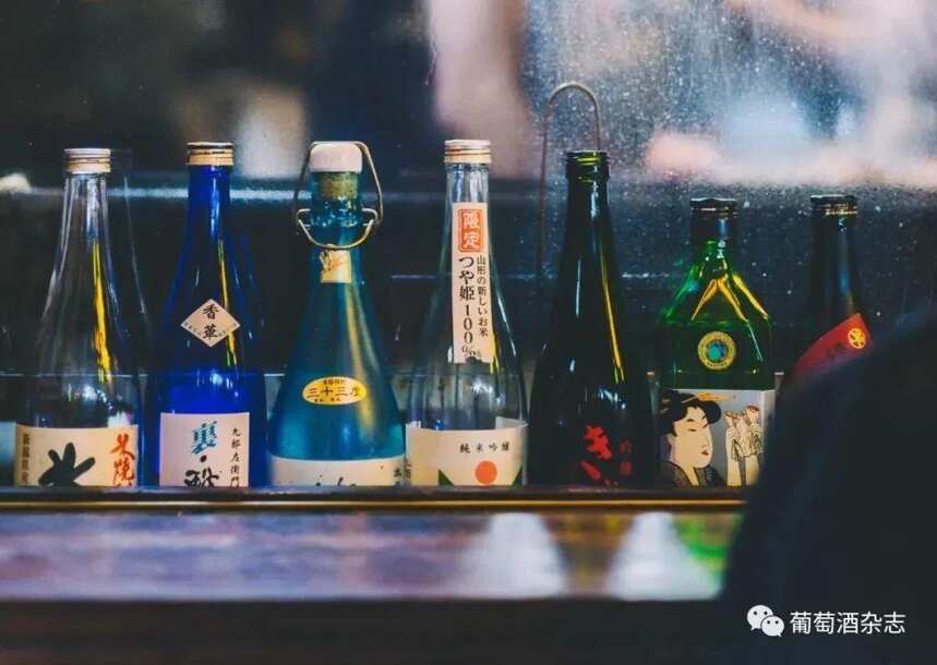 正在雙向奔赴的年輕人與酒產業