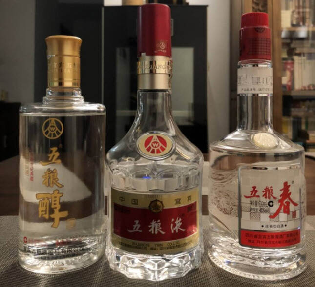 白酒旺季襲來，重溫行家總結出的“買酒口訣”，看完受益匪淺