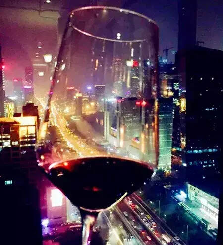 為了你的健康，放下飲料，端起紅酒！