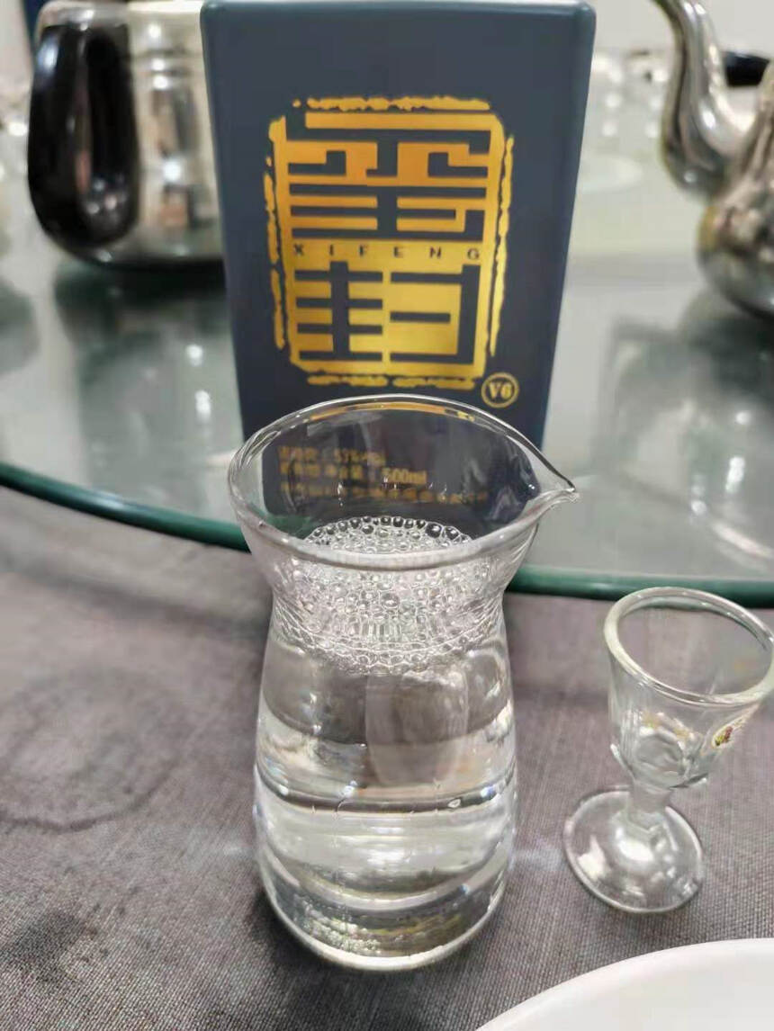 你覺得白酒是在乎包裝還是口感呢？包裝比酒貴的直接放棄