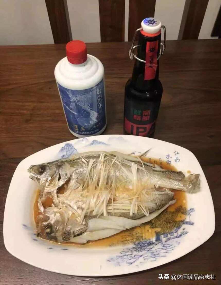 品魚筆記‖何足奇先生的海鱸魚