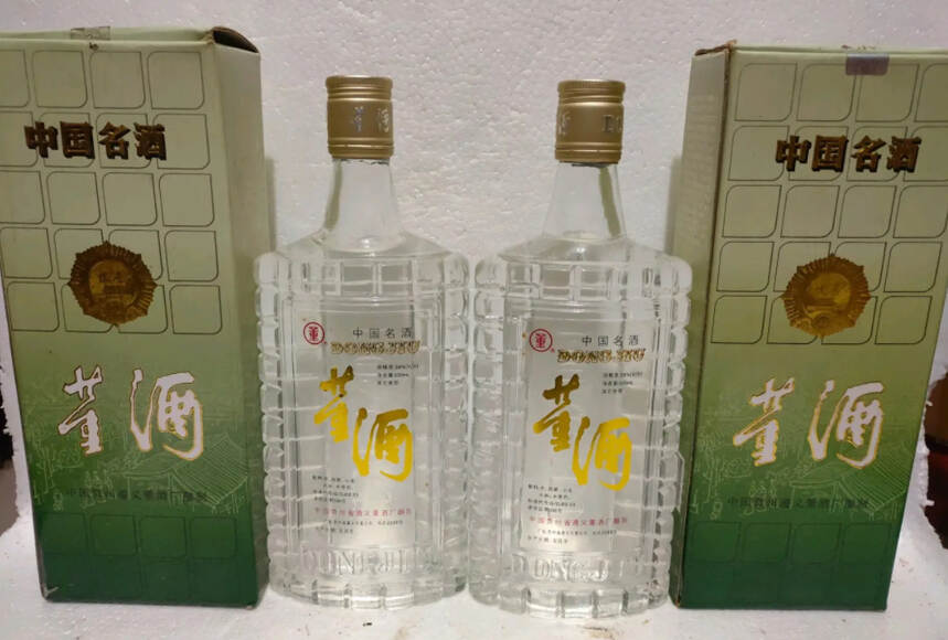 貴州“落魄”名酒：輝煌時期比肩茅五洋，卻一步步把自己作沒了