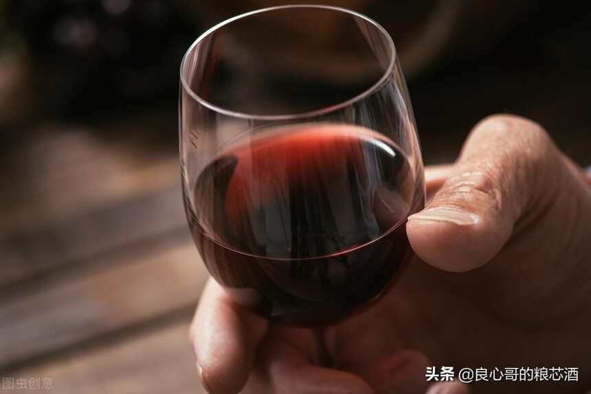 網傳散裝酒里有甲醇？看完你還敢喝散裝白酒嗎？