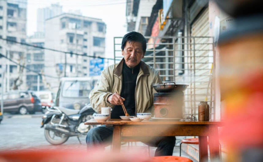 湖北好多地方，當地人凌晨四點起來喝酒？外地酒友：好彪悍的酒風