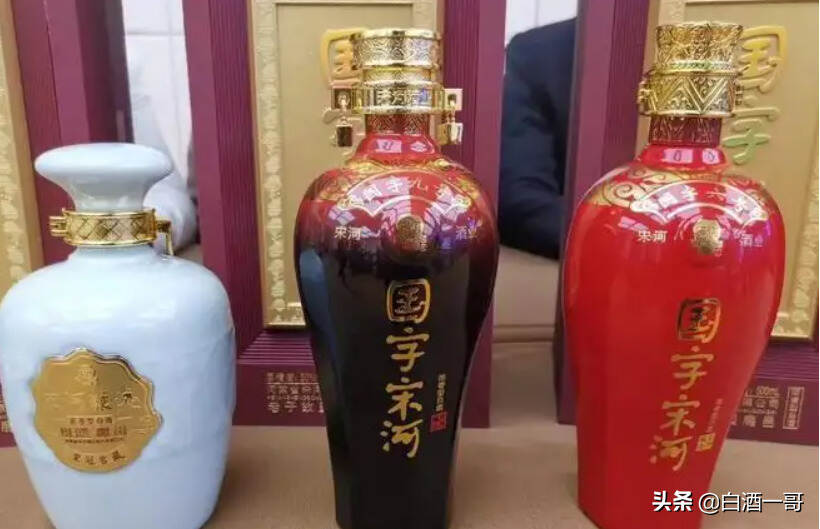 酒桌上敬酒，牢記“2不說，1不做，4講究”，傳統規矩建議了解