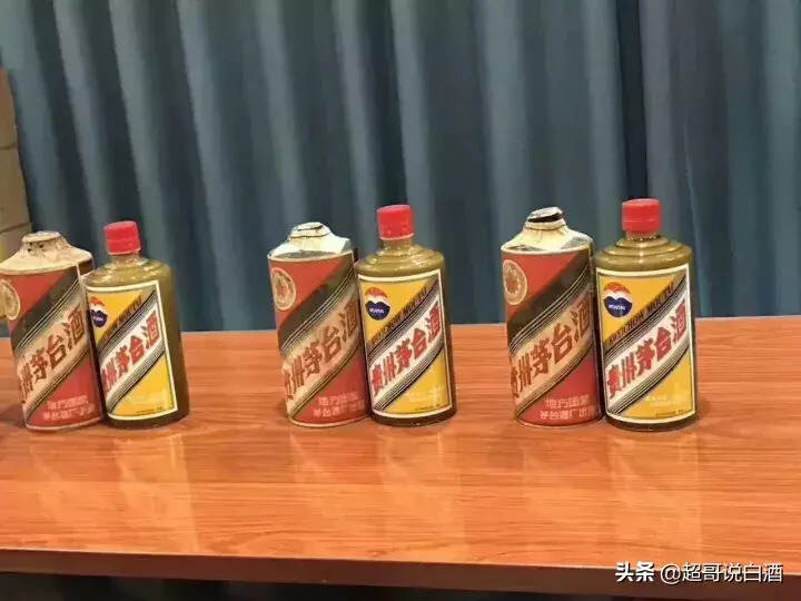 茅臺老酒拍930萬算神馬？最牛“茅粉”是他.....