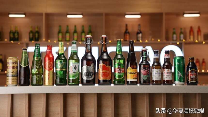 舉杯同慶 青島啤酒讓國慶長假的暢快溢出舌尖 為你“配齊”快樂 青島啤酒升級國慶餐桌品質消費新體驗