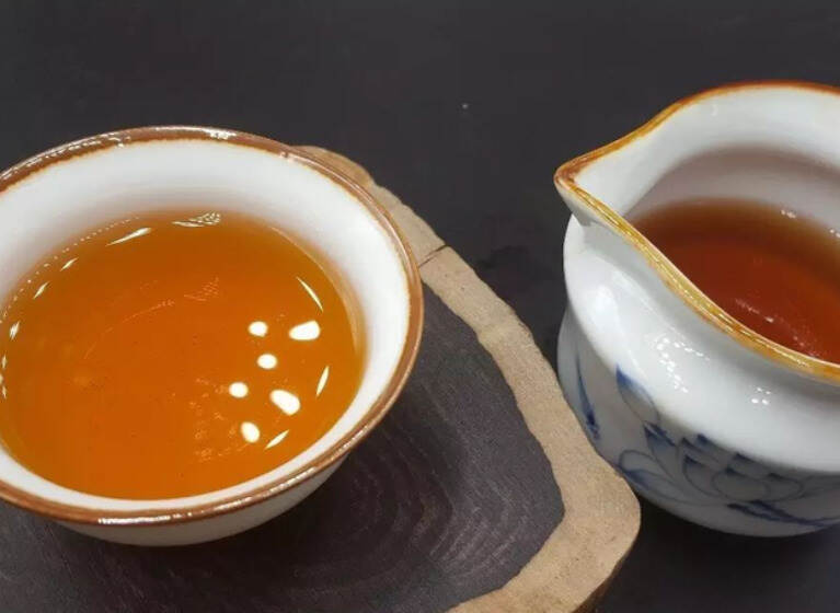 都是喝茶，紅茶和綠茶哪個更好？差別大，要應季而飲