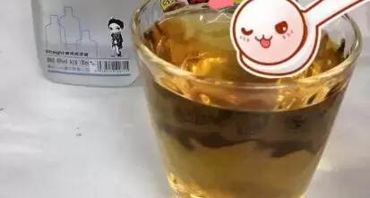 紅茶飲料和白酒能一起喝嗎（飲料兌白酒對身體有沒有危害）