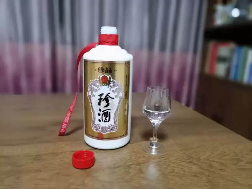 珍品珍酒好喝嗎  口感怎么樣（珍品珍酒和珍五區別在哪，哪一個更值得入手）