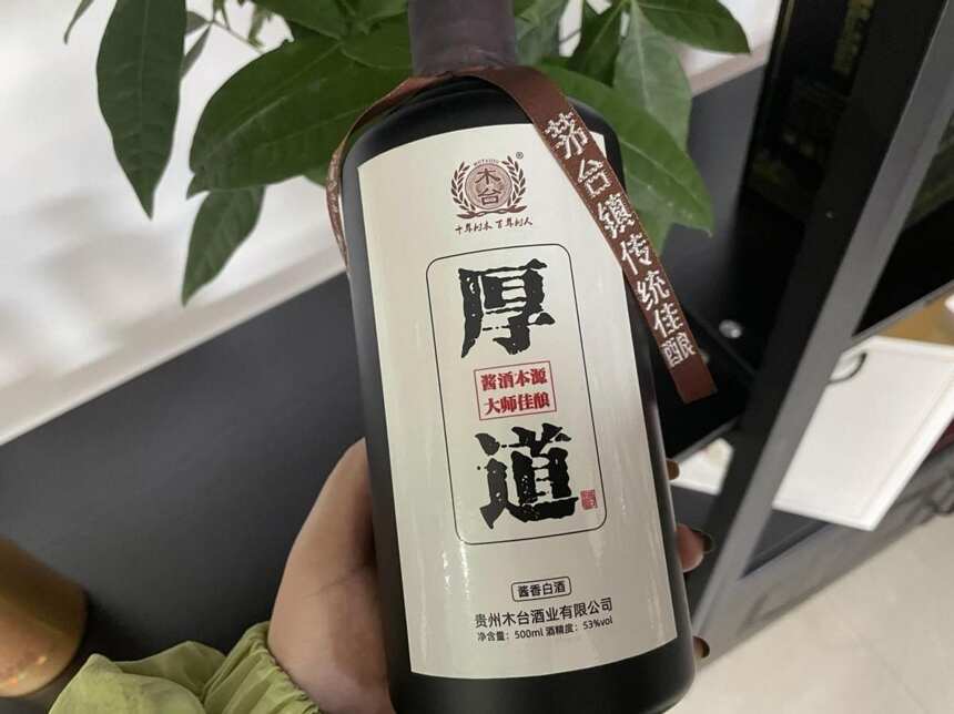 白酒基礎知識掃盲：12香型風味各不同，喝過5種就算是老酒客