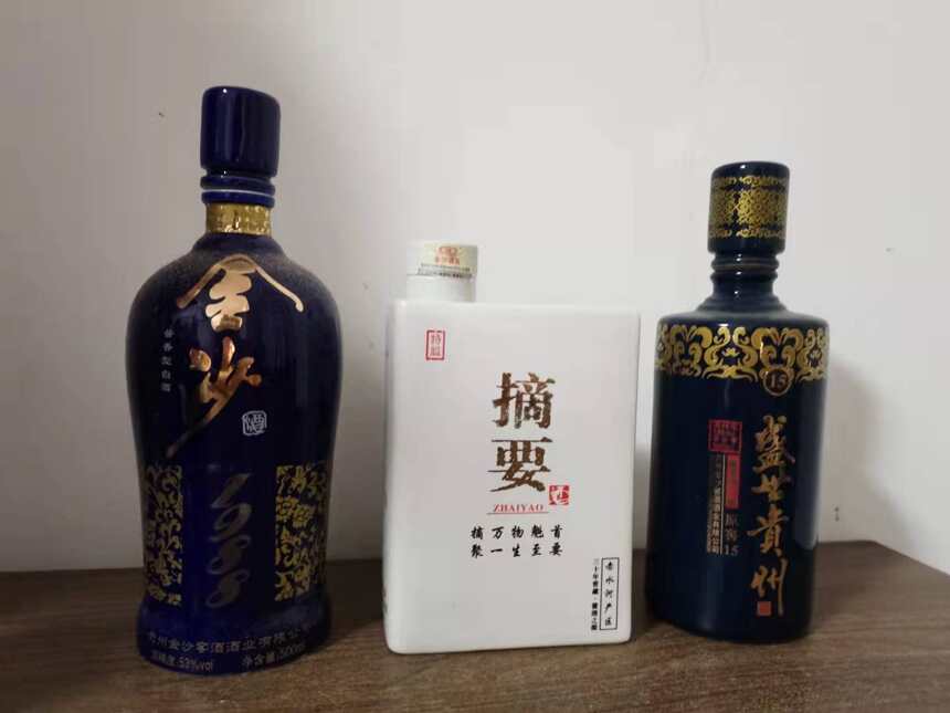 白酒提質、降質、品質改變是有規律的，今天來說說