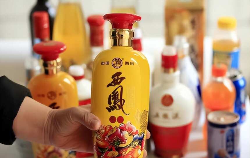 白酒基礎知識掃盲：12香型風味各不同，喝過5種就算是老酒客