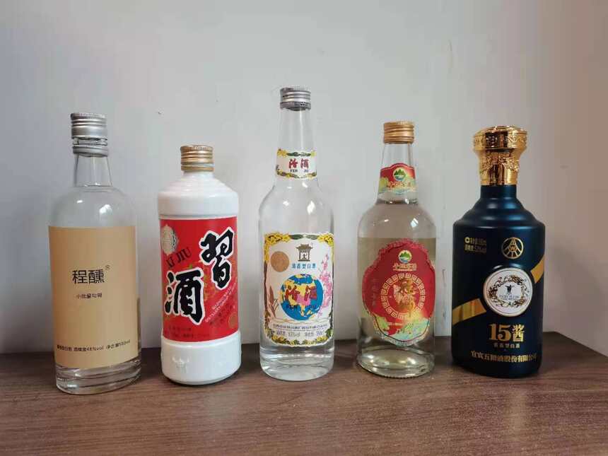 撿漏白酒，玩玩可以，為此花太多功夫不值得