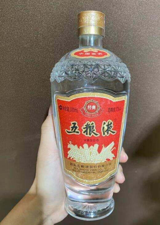 2022年有哪些好的白酒推薦？什么香型？多少錢買？