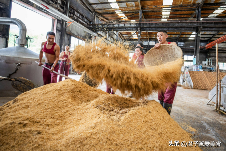 酒廠不見酒糟、不冒煙，就是在釀造酒精酒？退休酒師說出3個內情