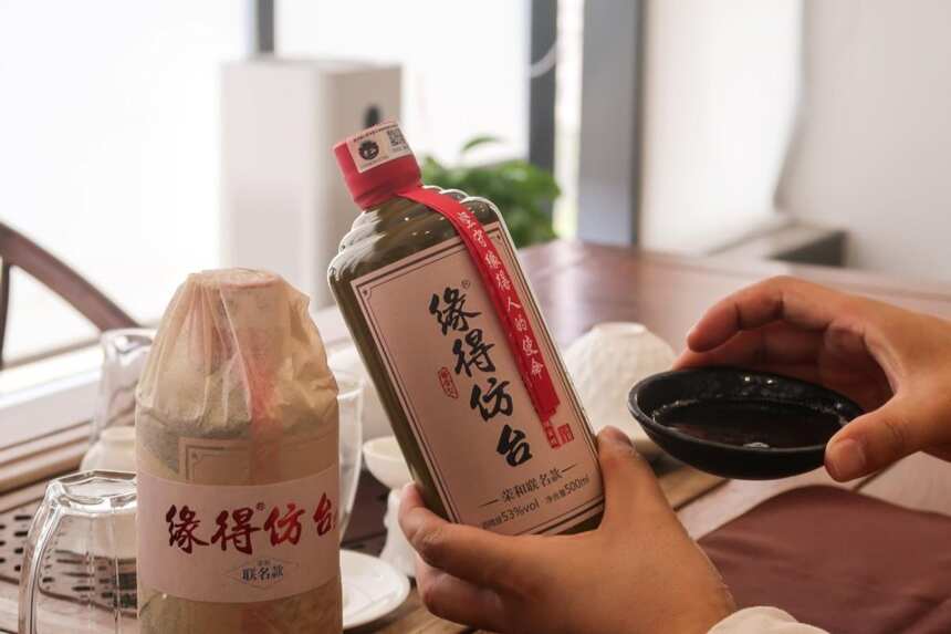 網上買白酒靠譜嗎？為什么那么多人喜歡在網上買酒？看完長知識了