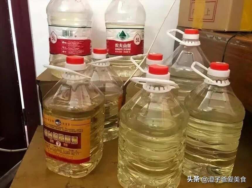 十幾元的散酒，現燒現賣就是純糧酒？專家：貓膩真不少