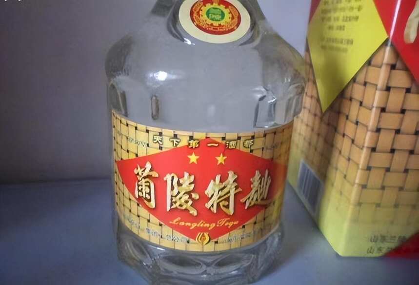 北京酒席“怪像”，說好開車不喝酒，但看到茅臺還是把持不住