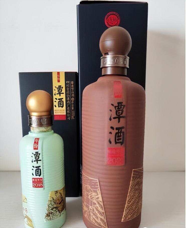 2022年有哪些好的白酒推薦？什么香型？多少錢買？