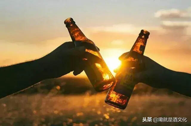 做人如飲酒，半醉半醒才最適宜