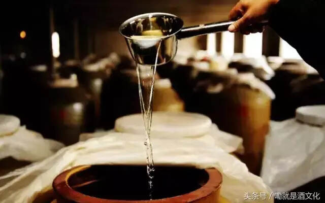 低度酒是不是高度酒兌水？