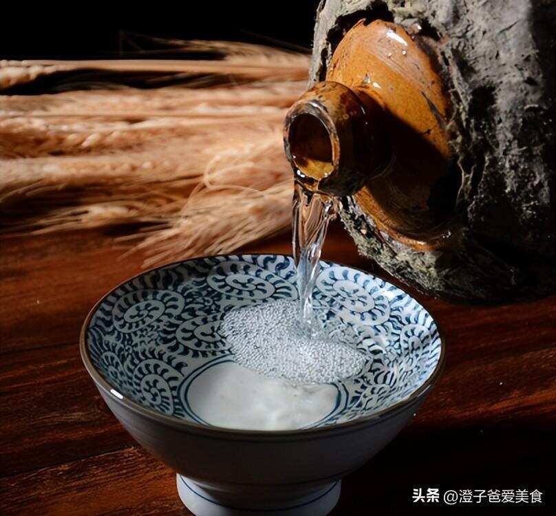 明知是酒精勾兌酒，牛欄山還如此受歡迎，很多人愿意喝，為啥？