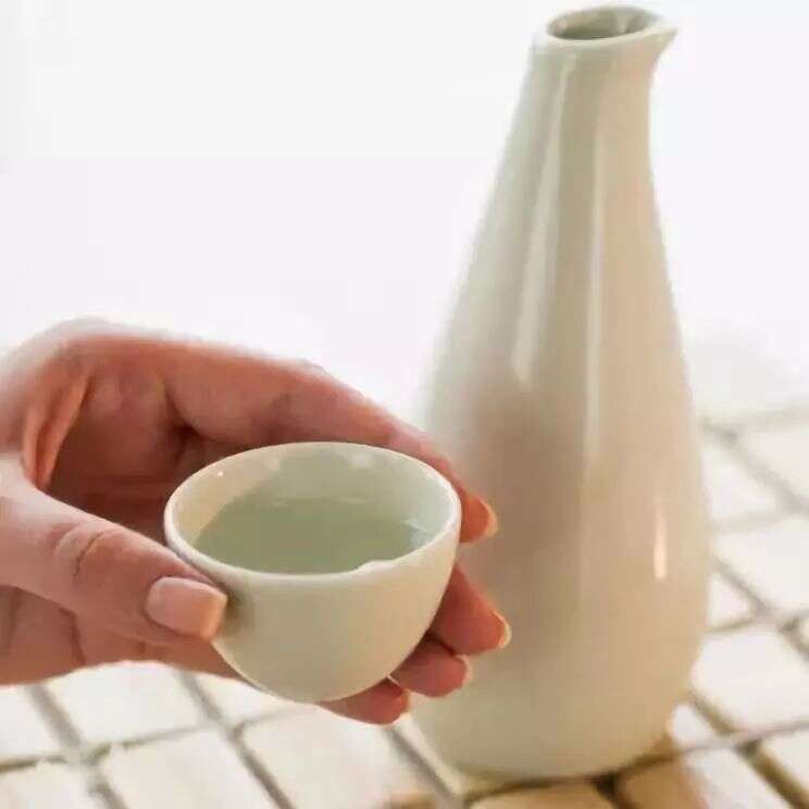 飲酒如戀愛，看資深醬粉兒如何用“三三三原則”征服茅臺醬香酒