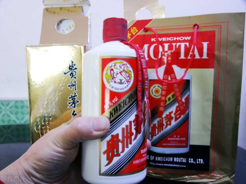 茅臺酒價大跌，是為了看白酒是否調整到位？