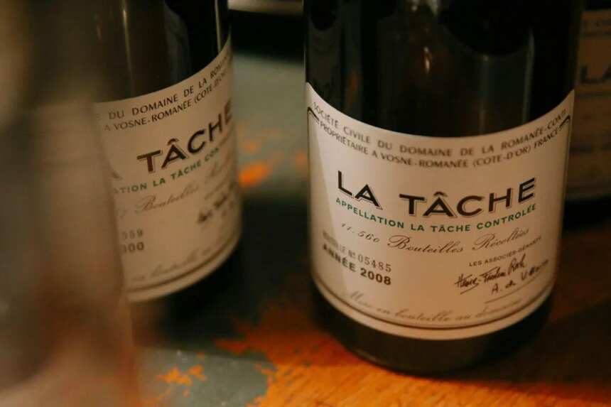 La Tache垂直實錄，包含羅曼尼康帝酒莊10大年份資料的珍貴筆記