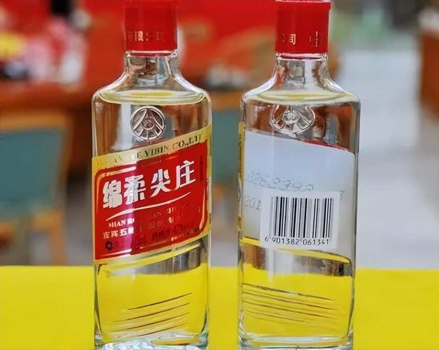 超市這4款“便宜酒”，普通人看不上，卻都是老酒友愛喝的佳釀