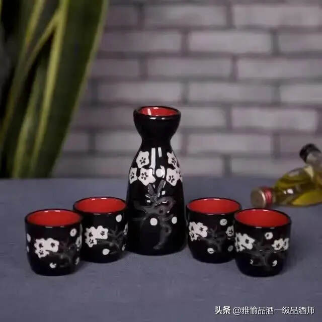 酒種趣，醉中趣