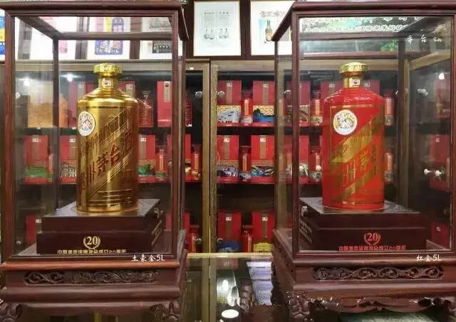 貴州茅臺酒歷年產品大全！你知道全部收藏需要多少錢嗎？