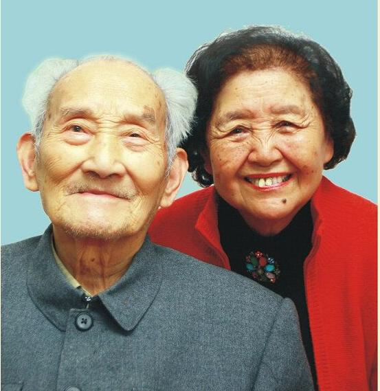 112歲酒界泰斗秦含章的長壽養生秘訣