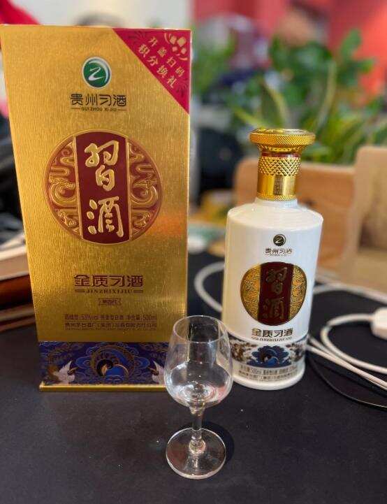 喝醉第二天不頭疼的白酒，老酒友推薦這4款純釀，行家：會喝