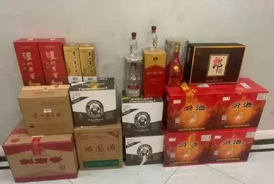 如何加入京東擼酒群？正牌酒水1折起，我屯了6個酒柜！