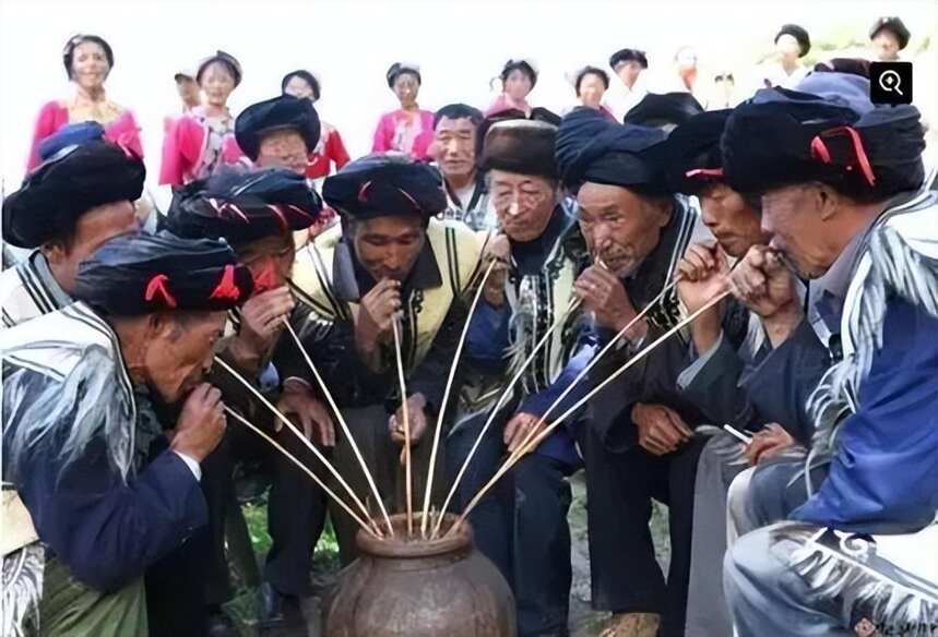 少數民族那些有趣的飲酒方式大盤點