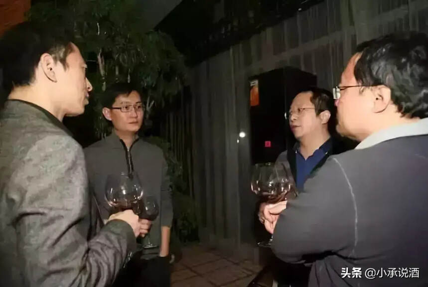 那些成功人士的酒杯里，都裝著什么人生道理？