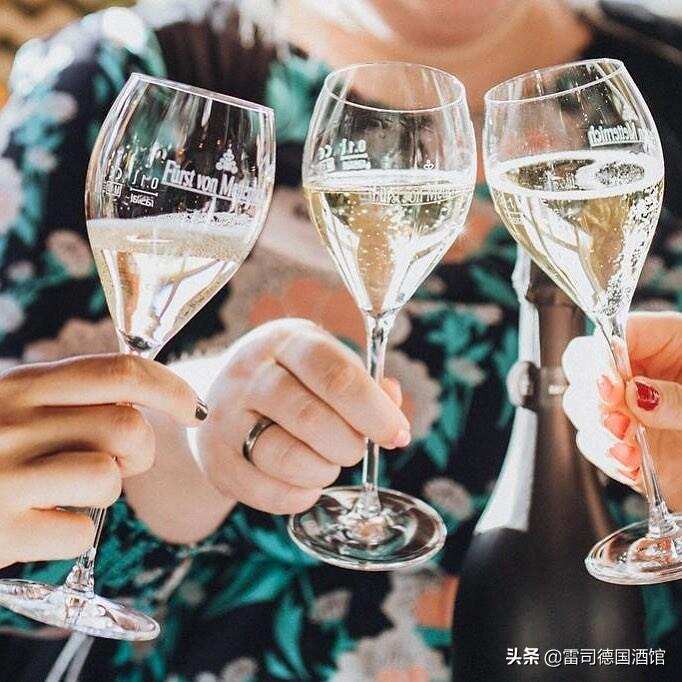 在歐洲最受歡迎的“皇家”起泡酒——約翰王子「霞多麗」起泡酒