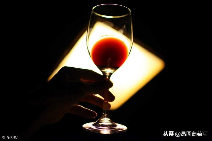 年份會影響葡萄酒的身價，“壞年份”的酒真的永無翻身之日了嗎？