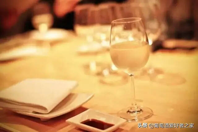 澳洲紅酒和法國紅酒，區別在哪里？