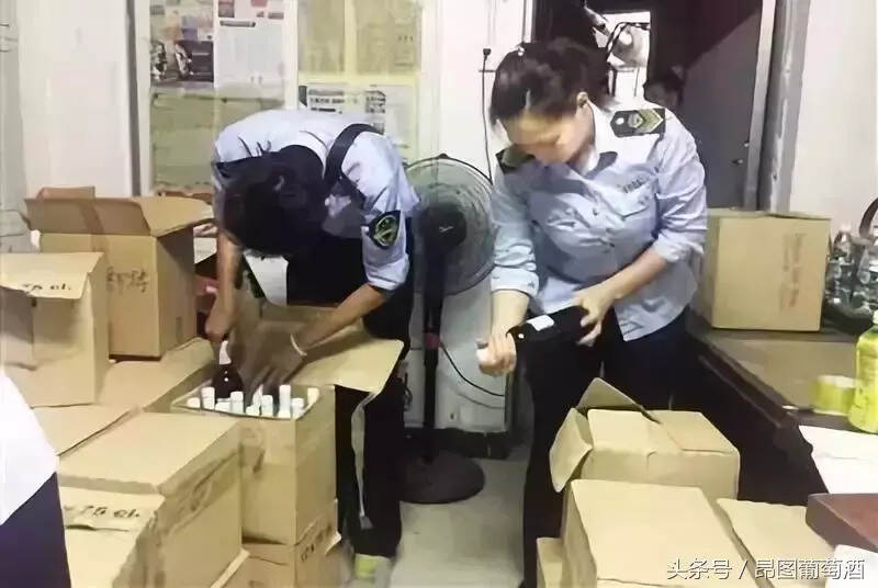 鄭州5萬瓶假酒被查！什么是假酒？怎樣辨別？