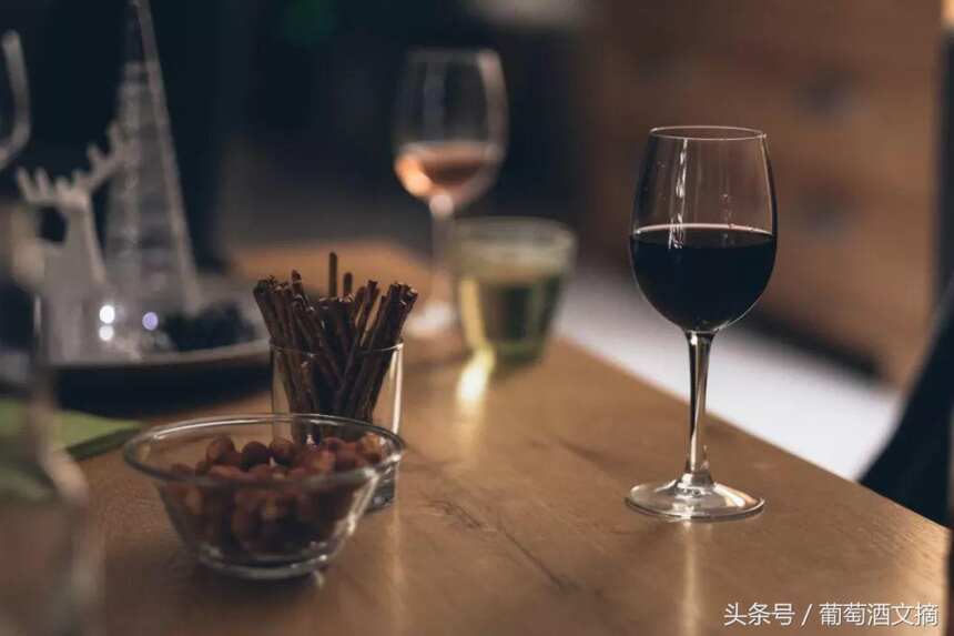 史上最全面的葡萄酒掃盲貼，我先收藏你隨意！