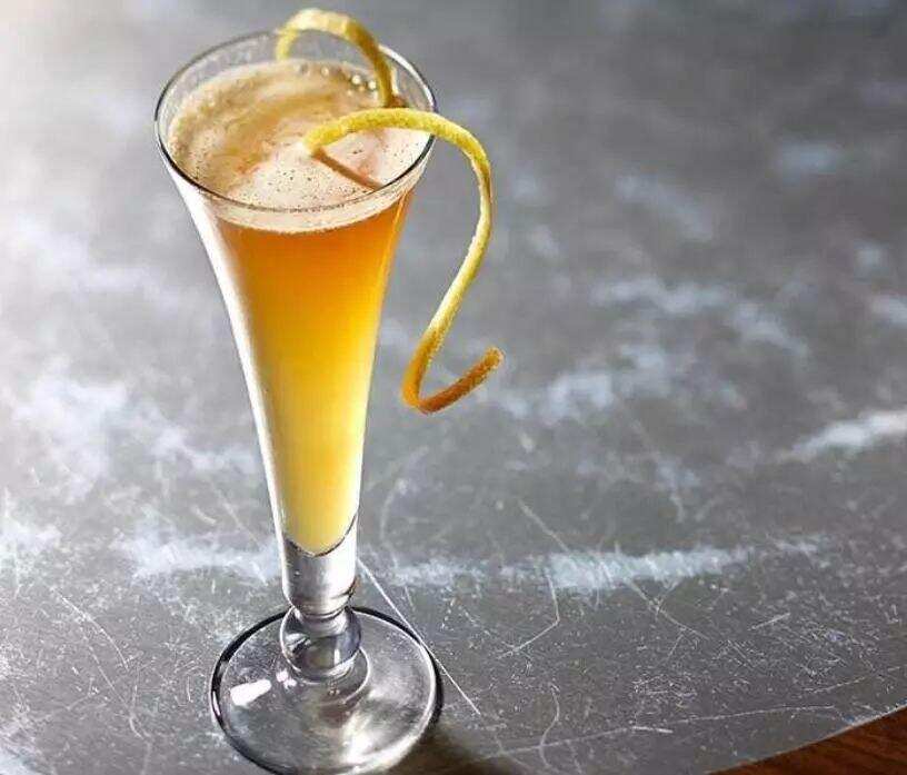 酒精度較低的一款雞尾酒，French 75